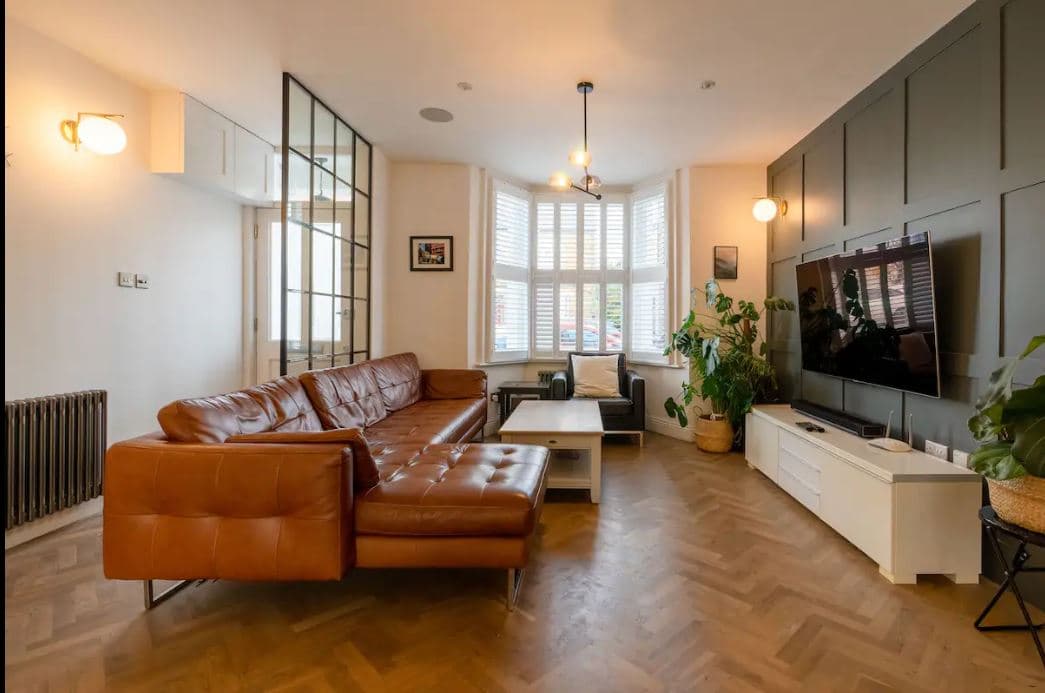 Luxury 3 Bed House in Central Wimbledon